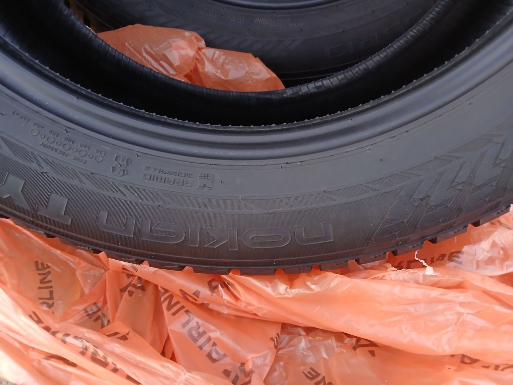 Продам зим.шины 235×55×19  "Nokian HAKKAPELITTA 10P suv"