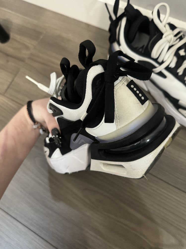 кроссовки nike air max furyosa