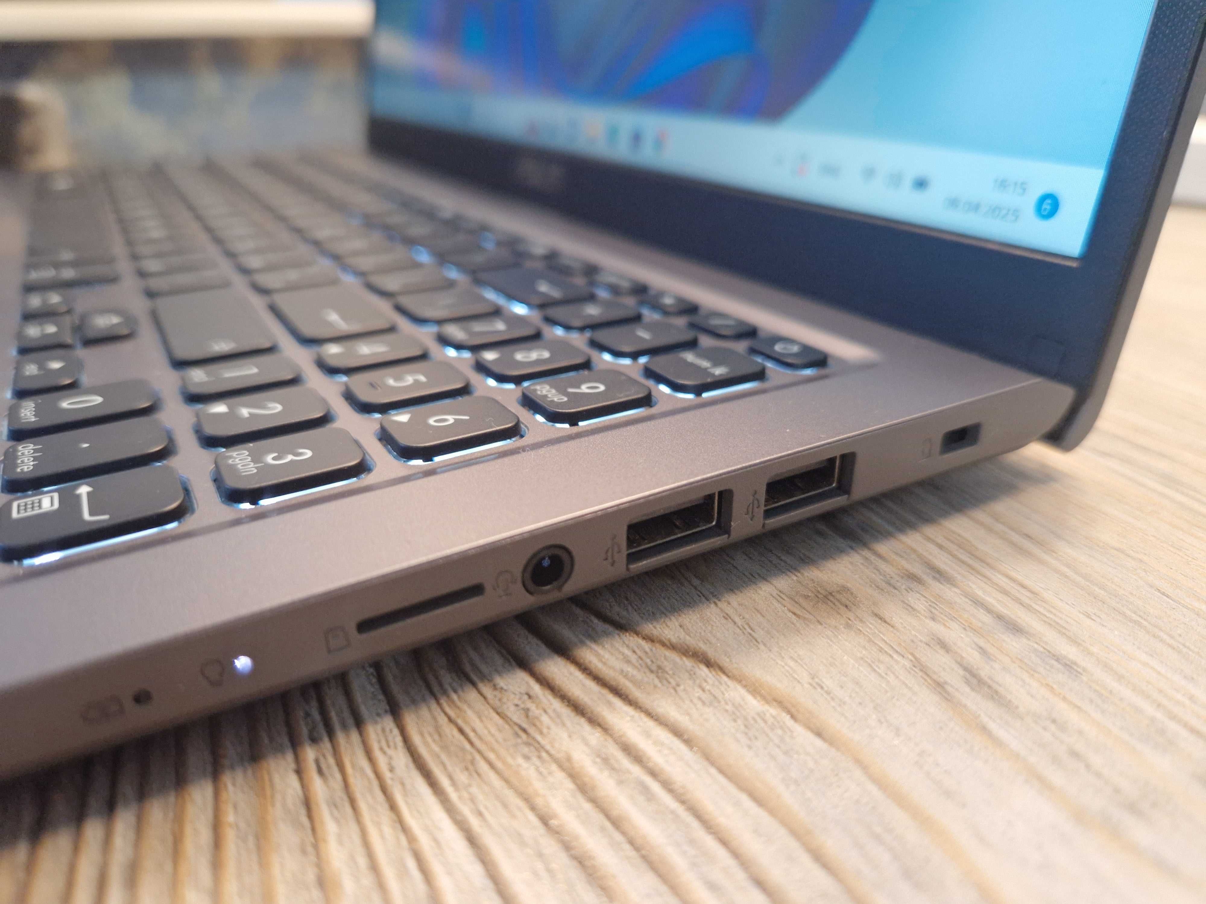Ноутбук Asus Corei3\в коробке\ОЗУ 12гб\SSD\X509JA состояние норм