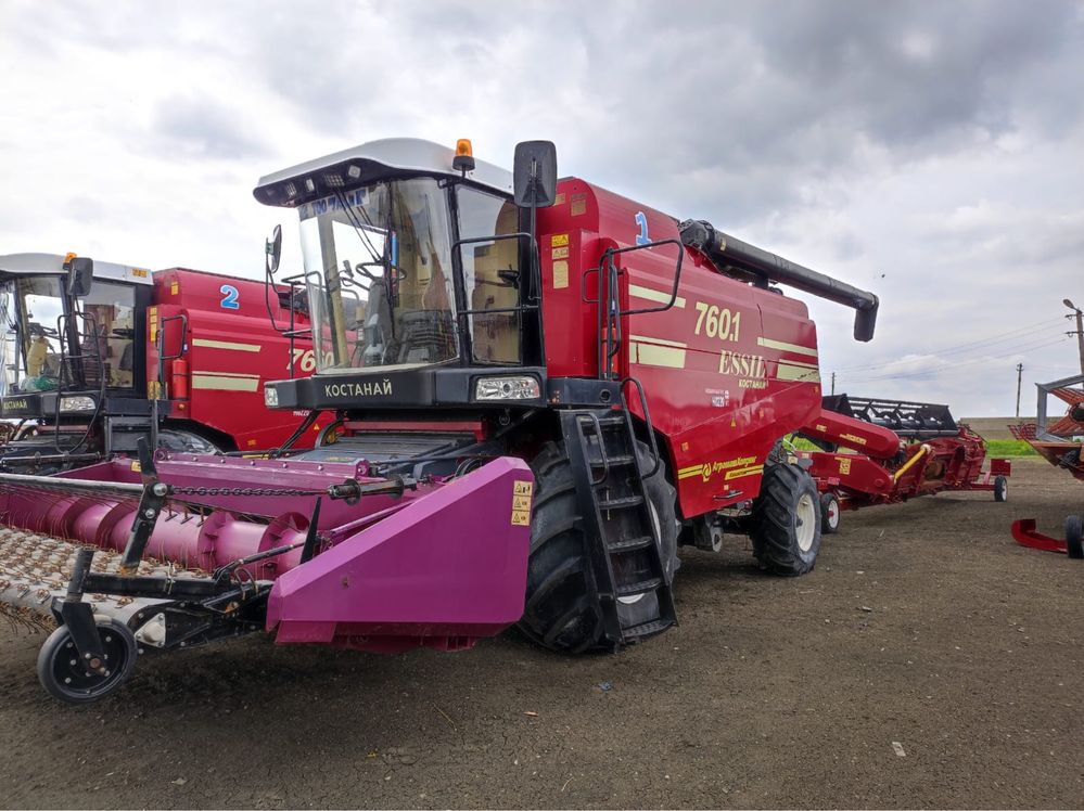 Комбайн Есиль 760.1