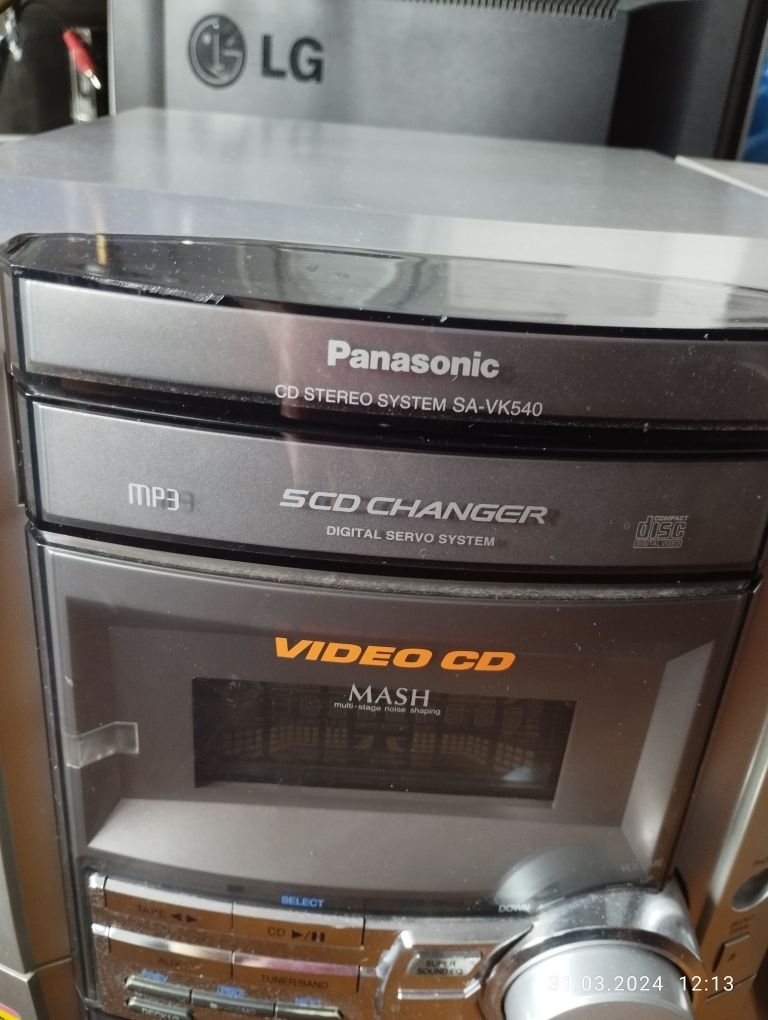Магнитола Samsung, музыкальный центр Panasonic
