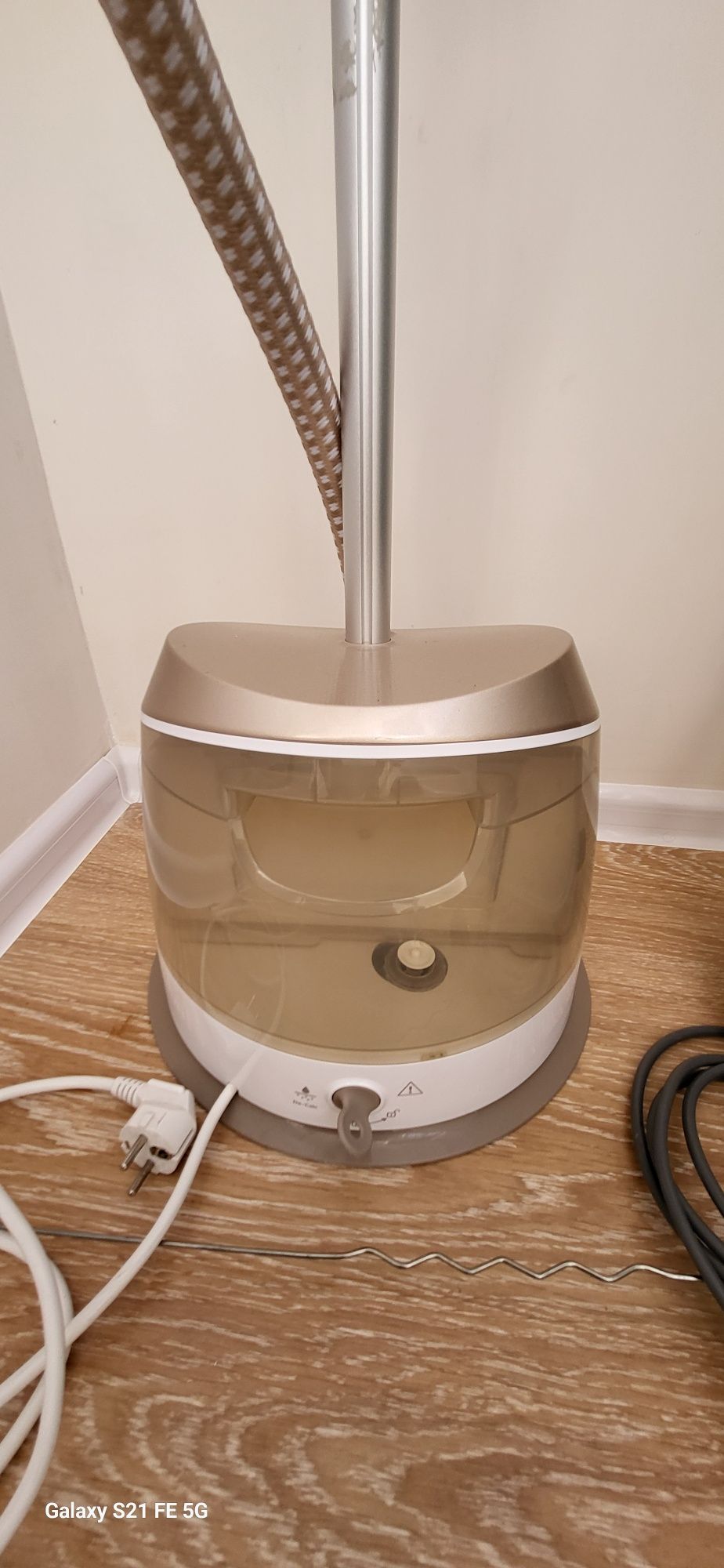 Паровый утюг philips