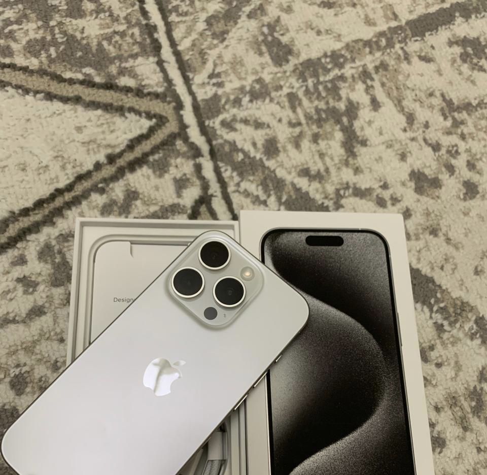 Iphone 15 pro 256gb