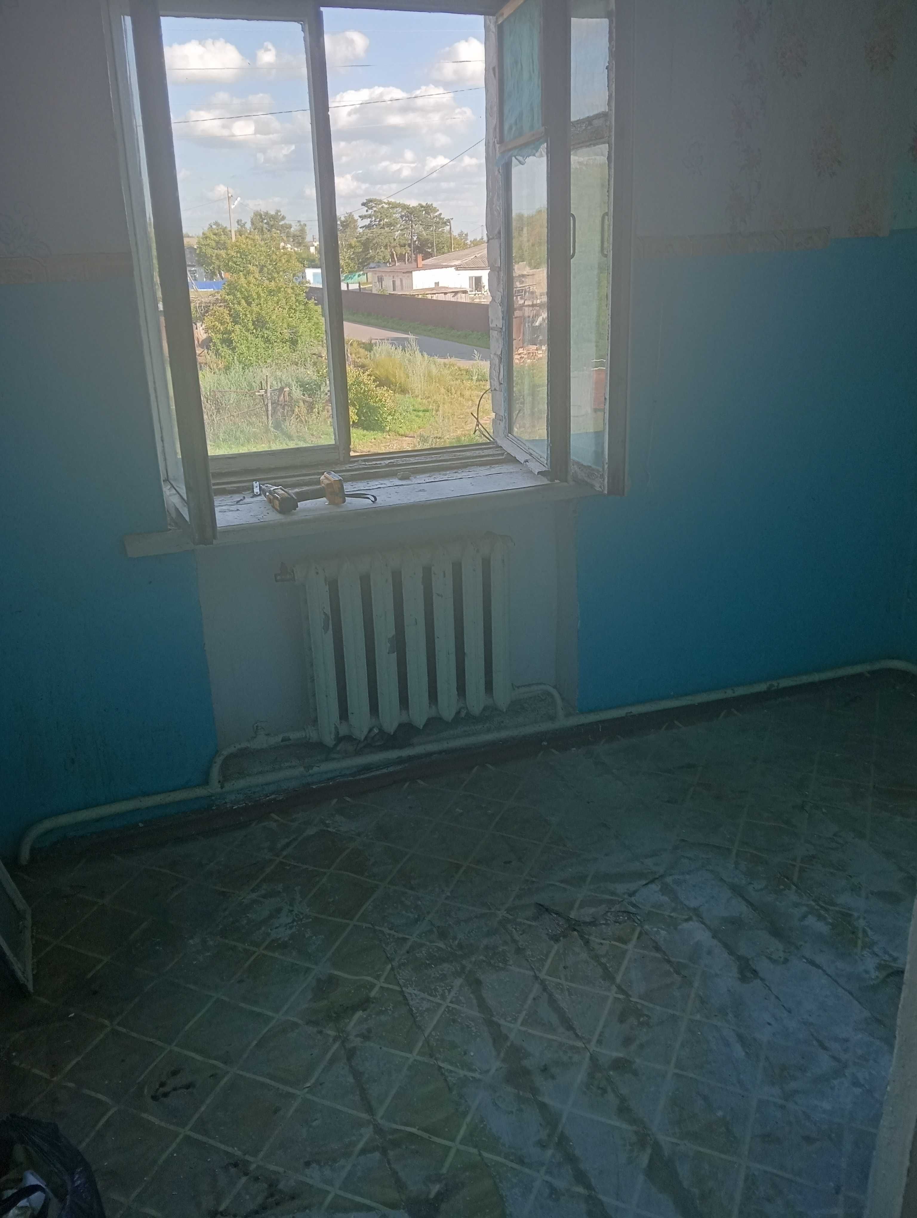 2 х комнатная квартира в поселке Прииртышск