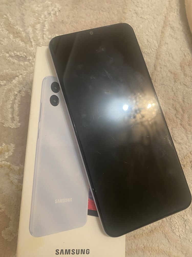 Samsung Galaxy A04 в отличном состоянии,не пользовались