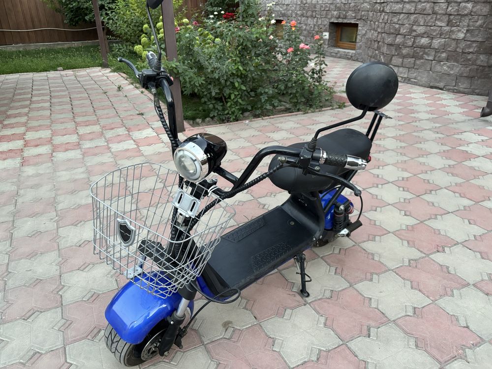 Продам элеутроскутер