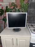 Продам монитор самсунг 60Hz