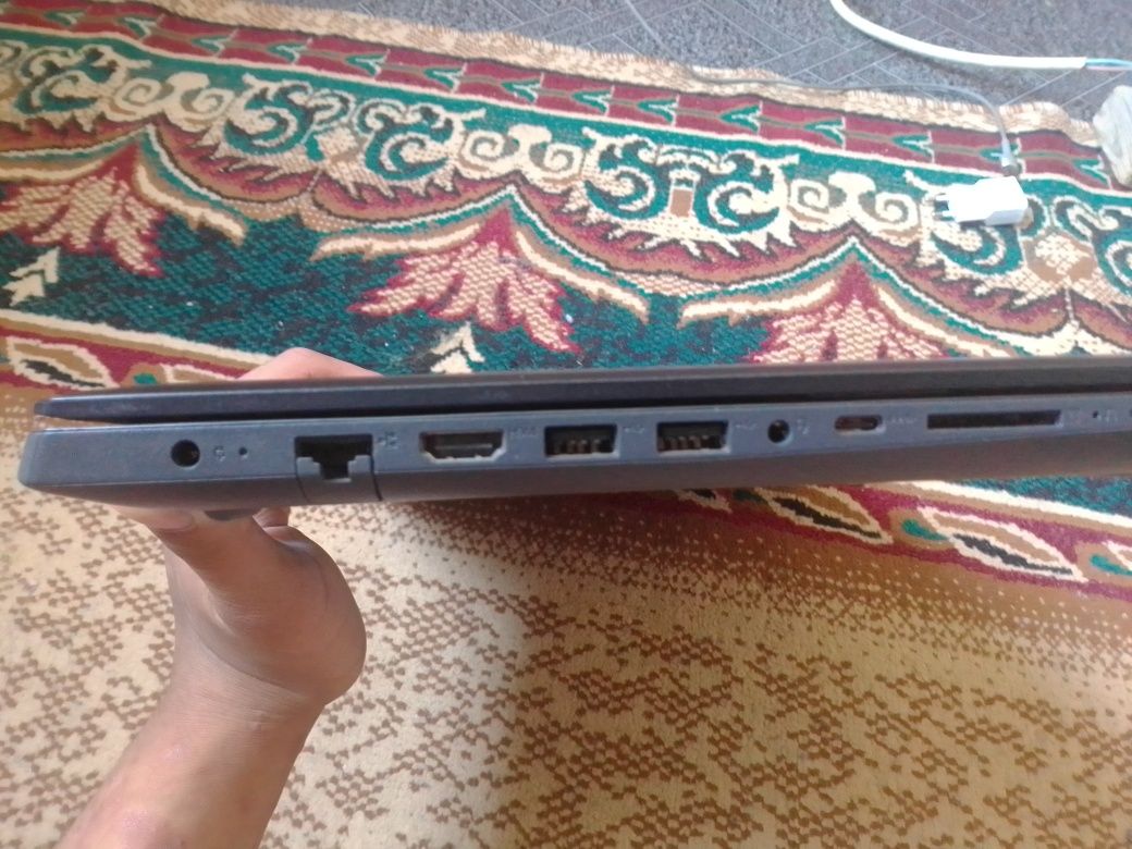 Lenovo ideapad 330