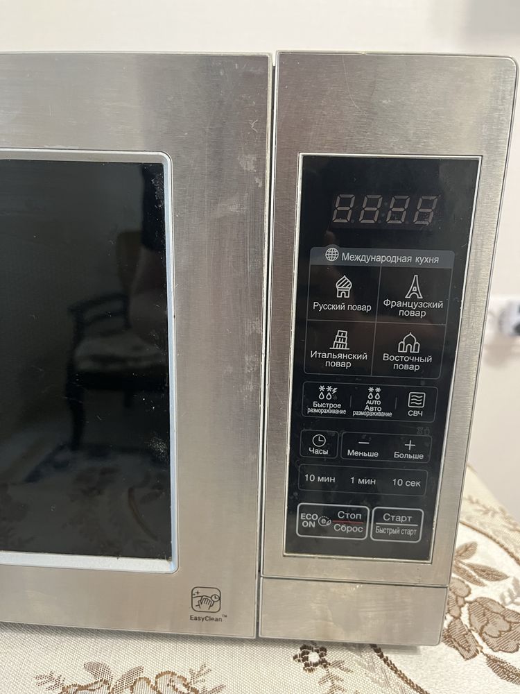 Продам Микроволновку б/у