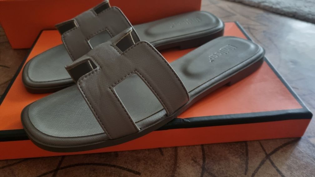 Шлепки под Hermes кожаные