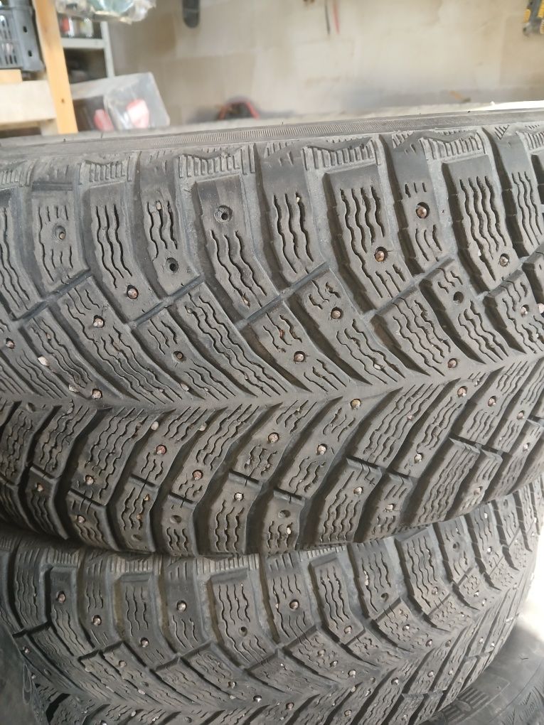 Шина Michelin 4 шт