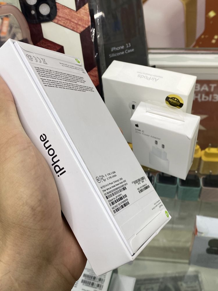 Iphone 13 Новый запечатный (1 год гарантия)