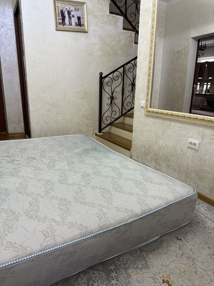Срочно продам матрас