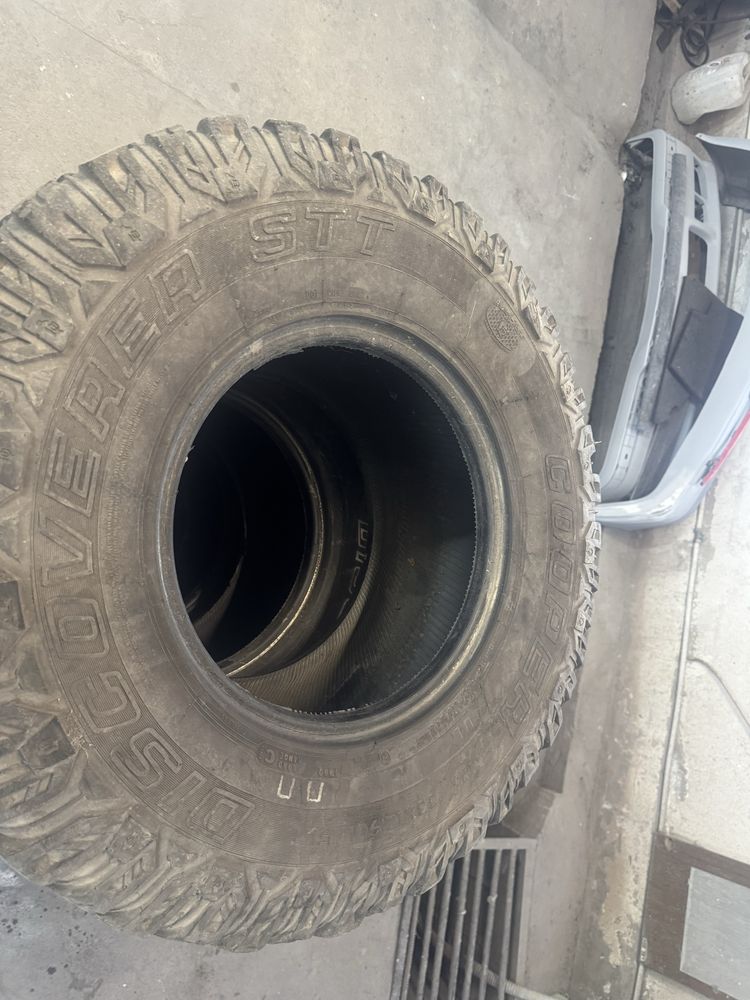 Cooper M/T 33/12,5R15