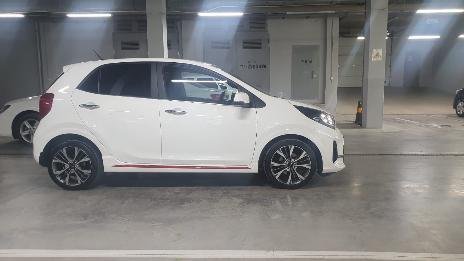 Продам KIA Picanto X-Line 2022 года
