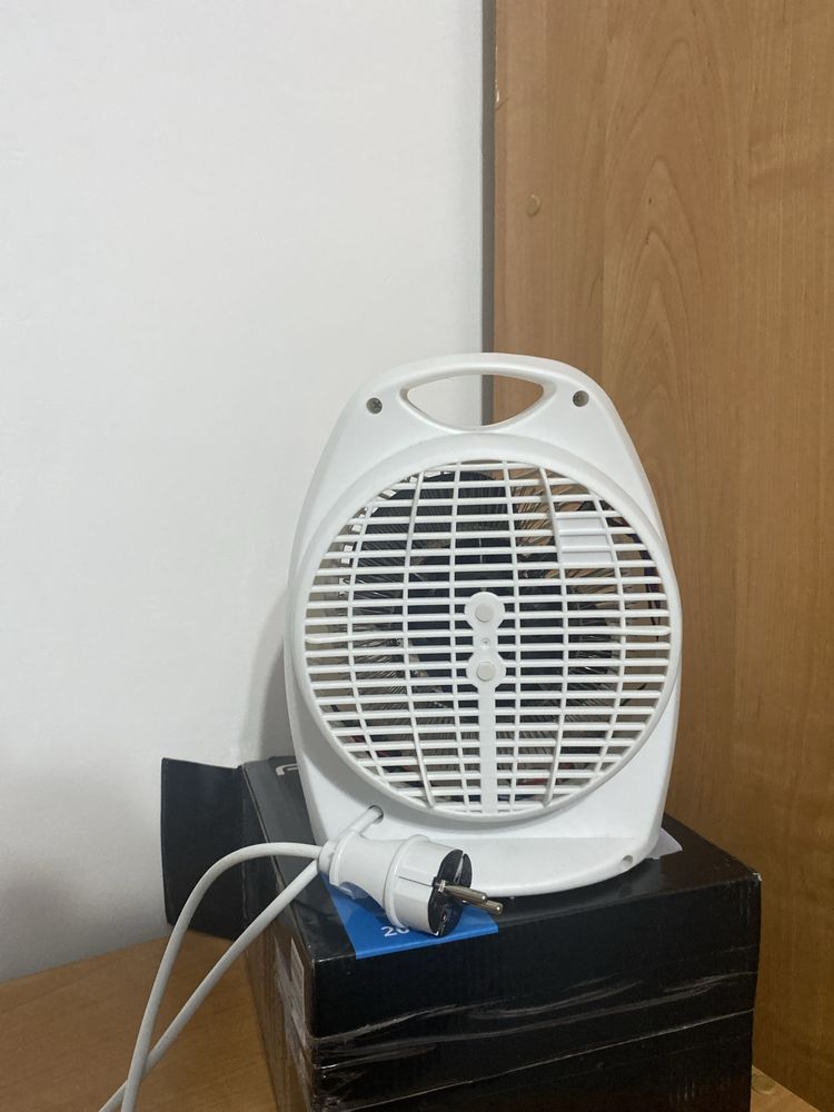 Тепловентилятор ARG W-HF1705 белый