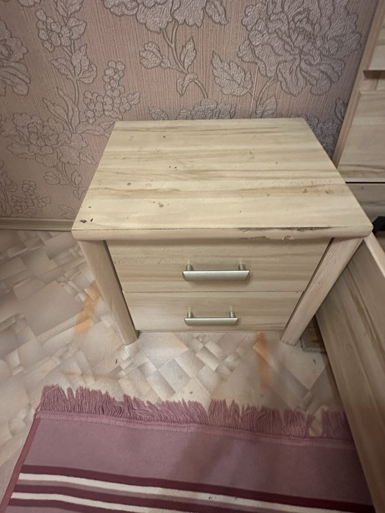 Продам двуспальную кровать