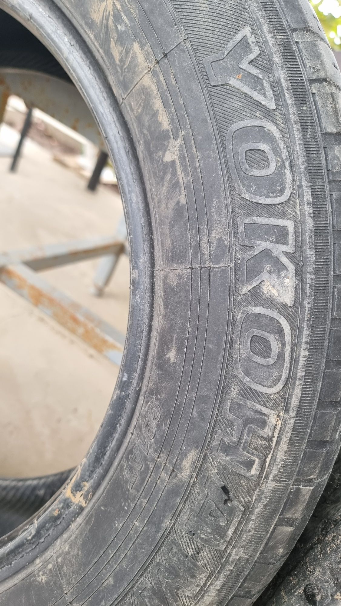 Покрышка  бу 2 штку