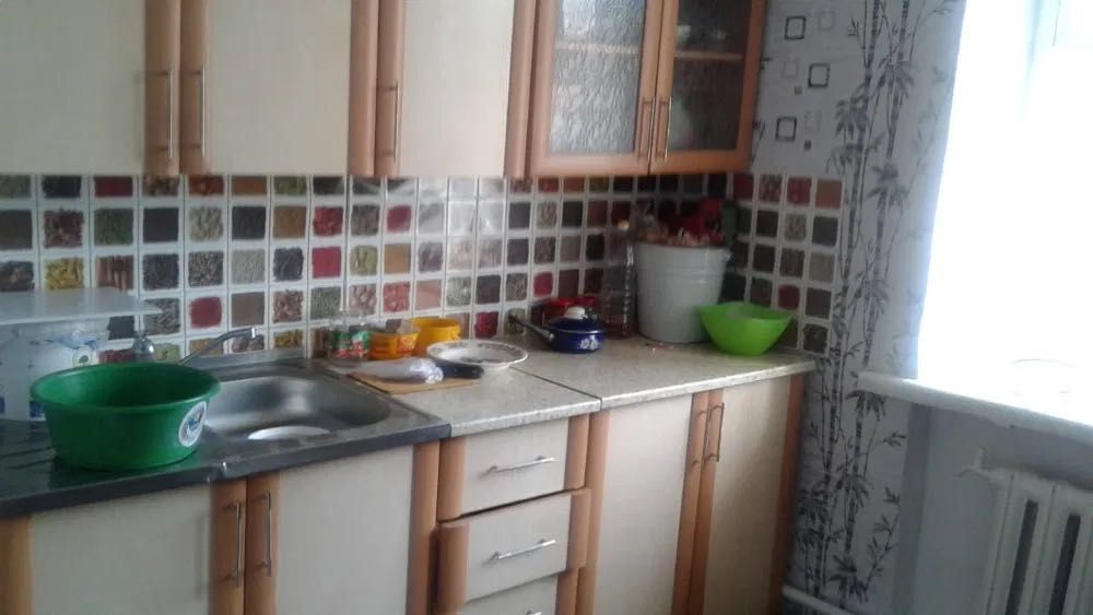 Продам 2 комнатную квартиру