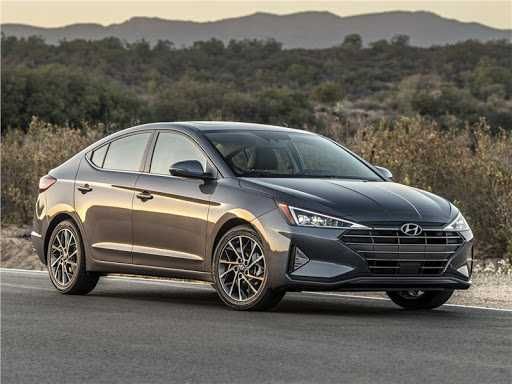 Бампер передний на Хендай Хюндай Елантра 18- Hyundai Elantra 18-