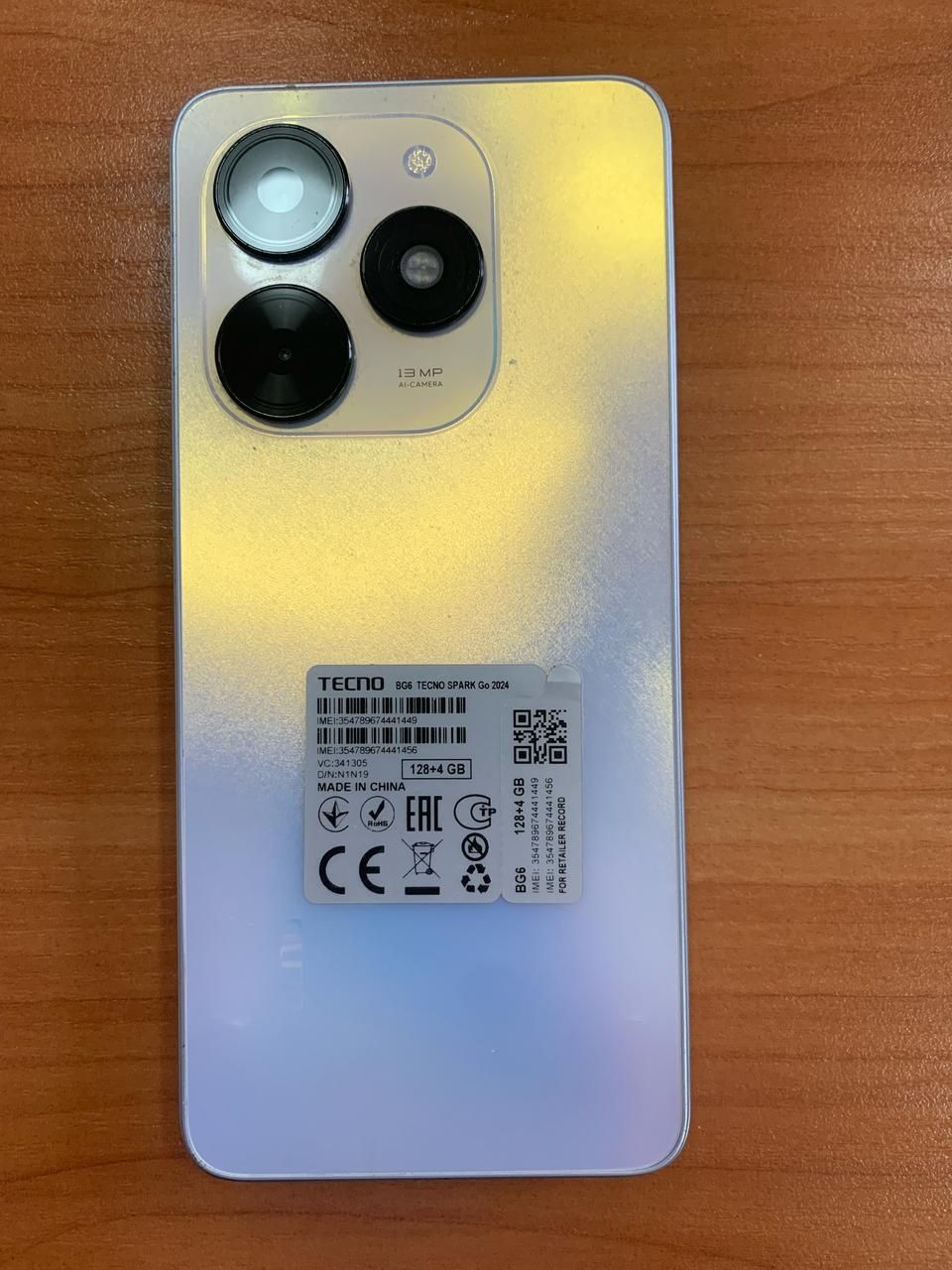 обменяю Tecno Spark go 2024 на iPhone xr 128гб