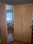 Угловой шкаф с зеркалом