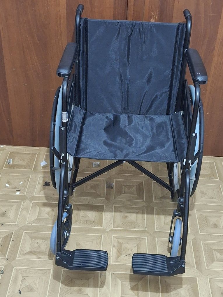 Инвалидная коляска