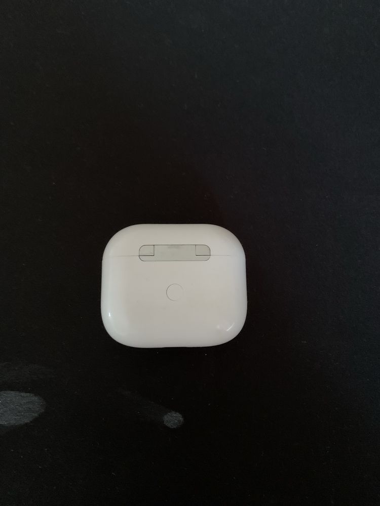 Продам Airpods Новые