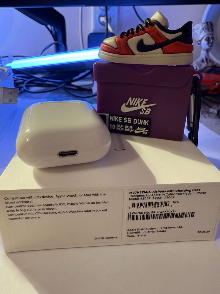 Iphone XR 128 GB RED + AirPods 2nd generation