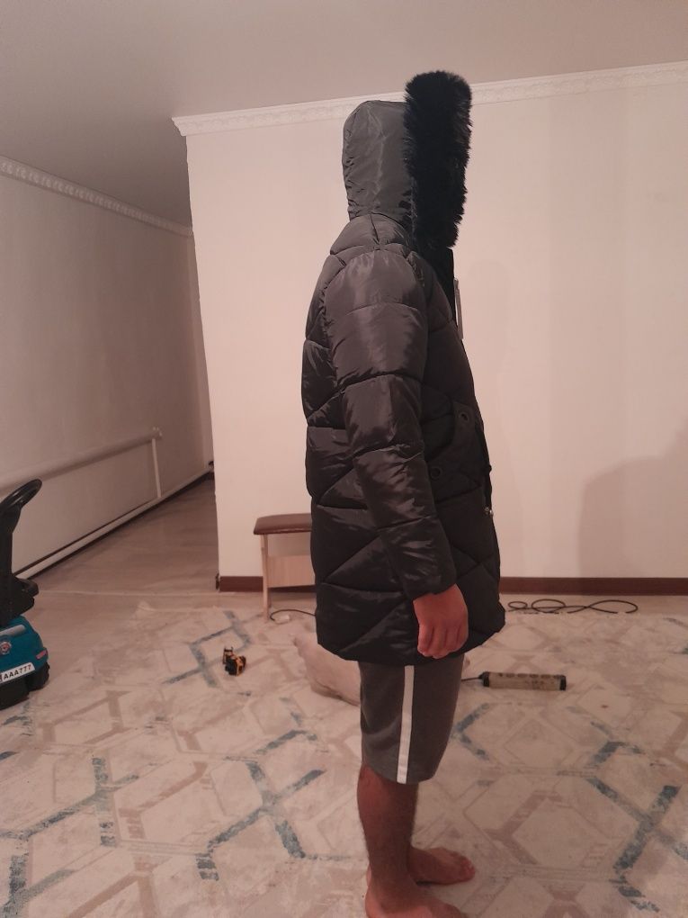 Куртка новая жана