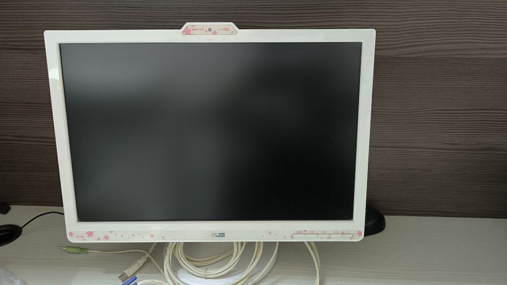Продам монитор ASUS