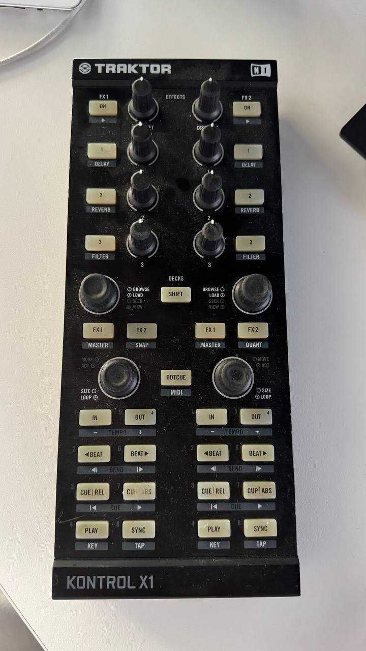 Traktor control X1