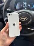 Iphone se 128gb white