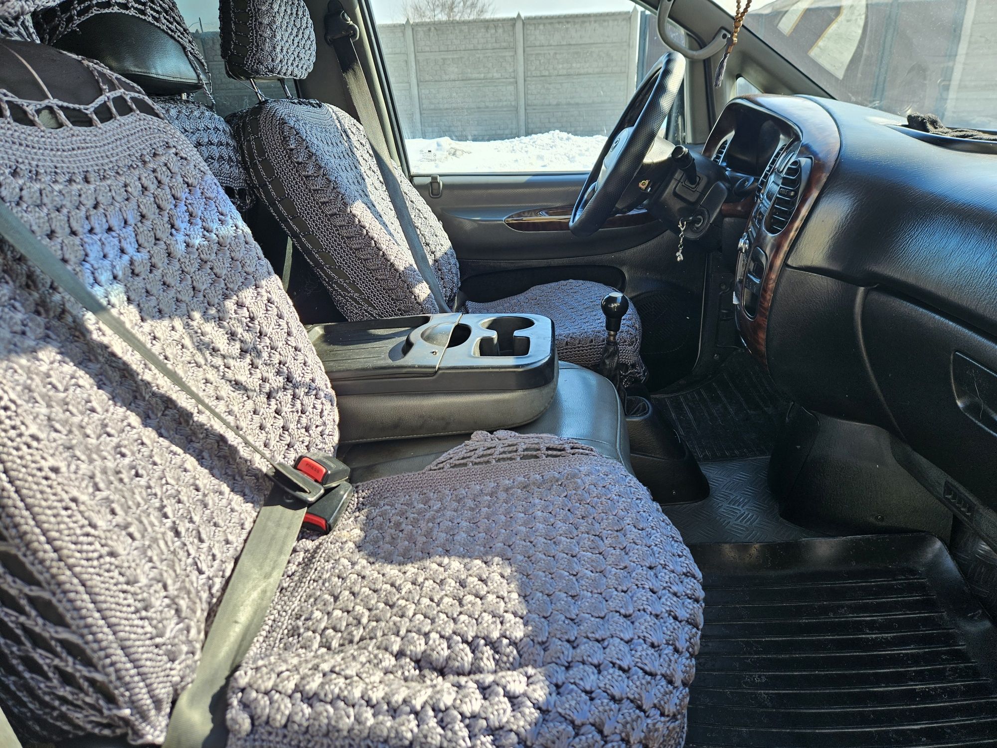 Продам  Hyundai Stаrex