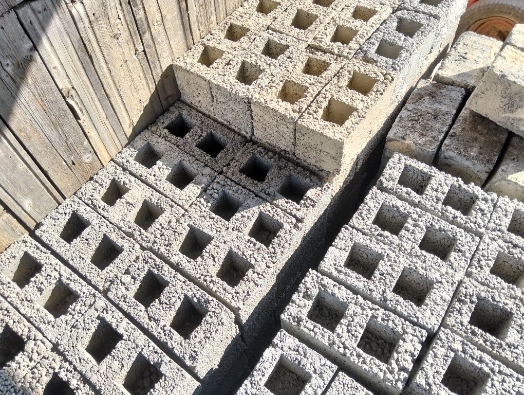 Продам керамзито блоки