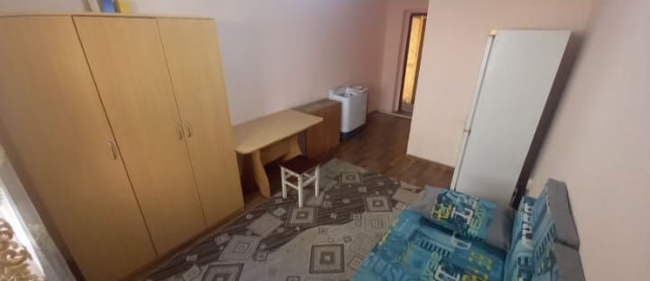 Сдам комнату в районе Мереке с душем и туалетом внутри