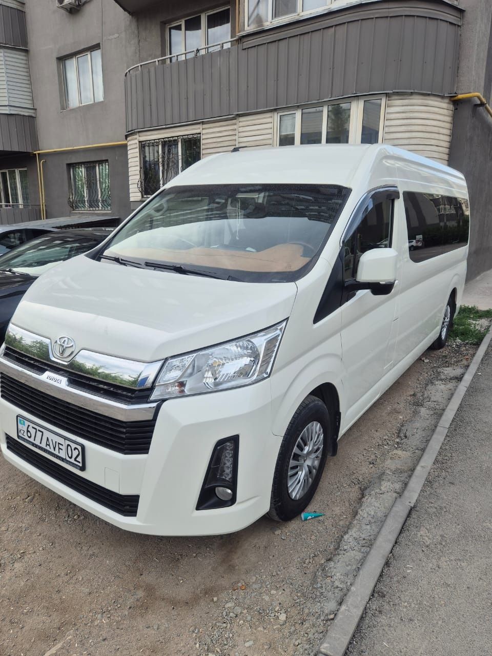Toyota hiece 2020