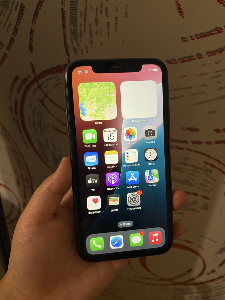 iPhone 11 128гб Apple