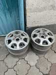 Породам комплект оригинальных дисков от Toyota Mark II jzx 90,