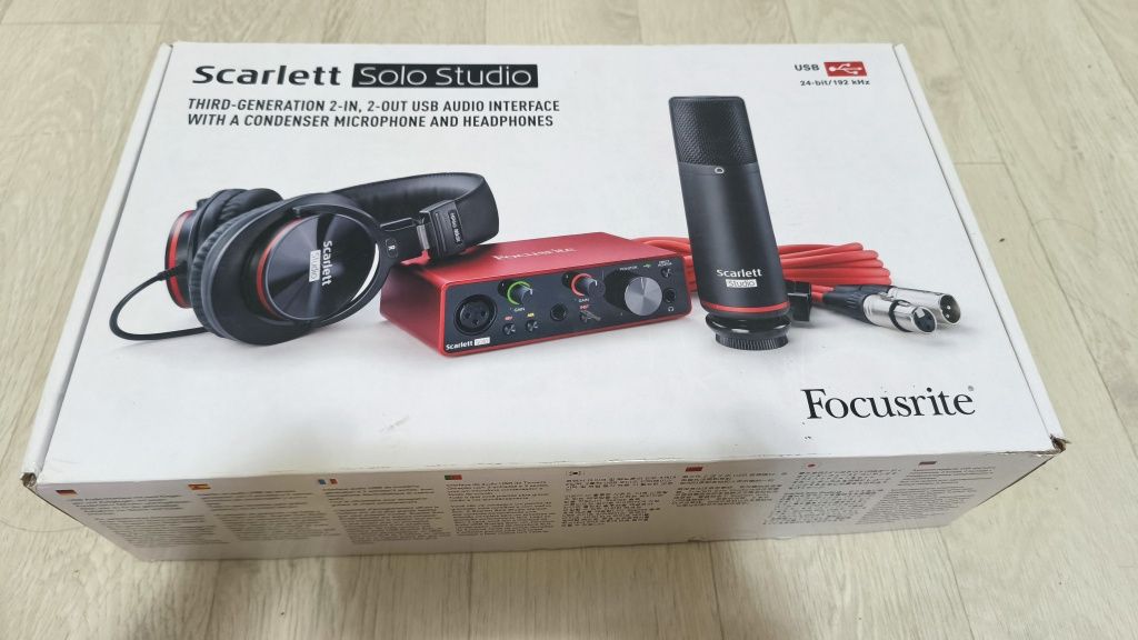 Домашняя студия, звуковая карта Focusrite Scarlett SOLO 3rdGen studio