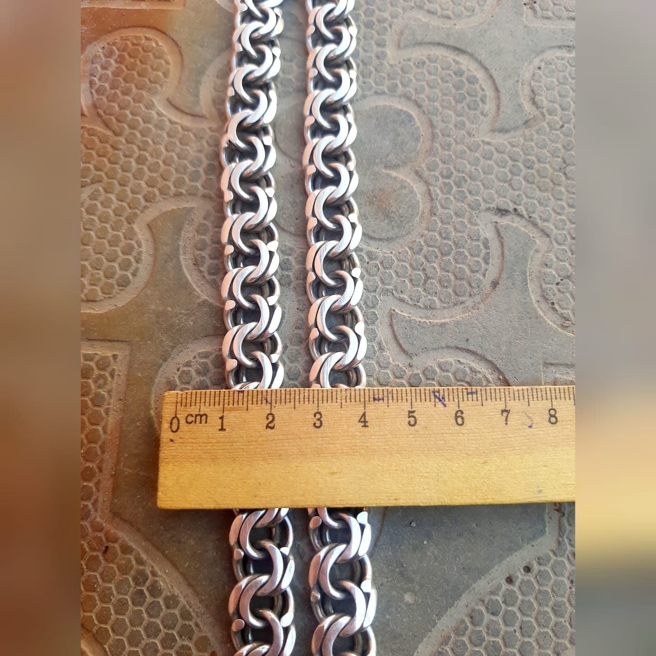 Цепь серебряная. Продам.