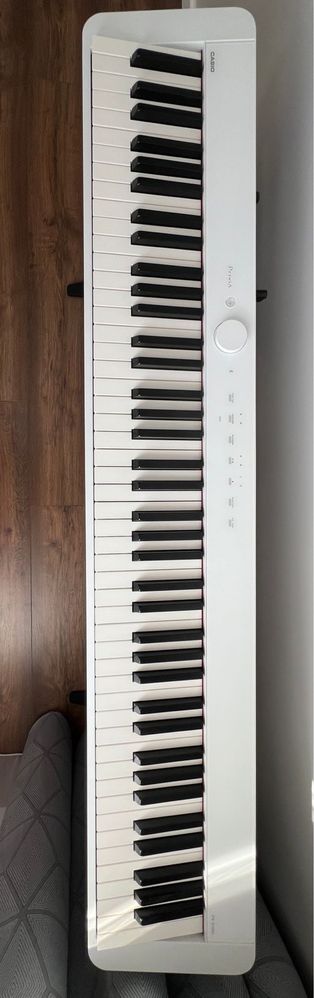 Продам цифровое фортепиано Casio Privia PX-S1000WE