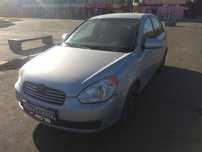 Hyundai accent 2009