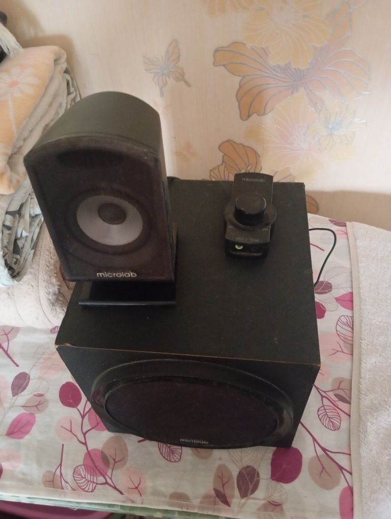 Продам Сабвуфер б/у