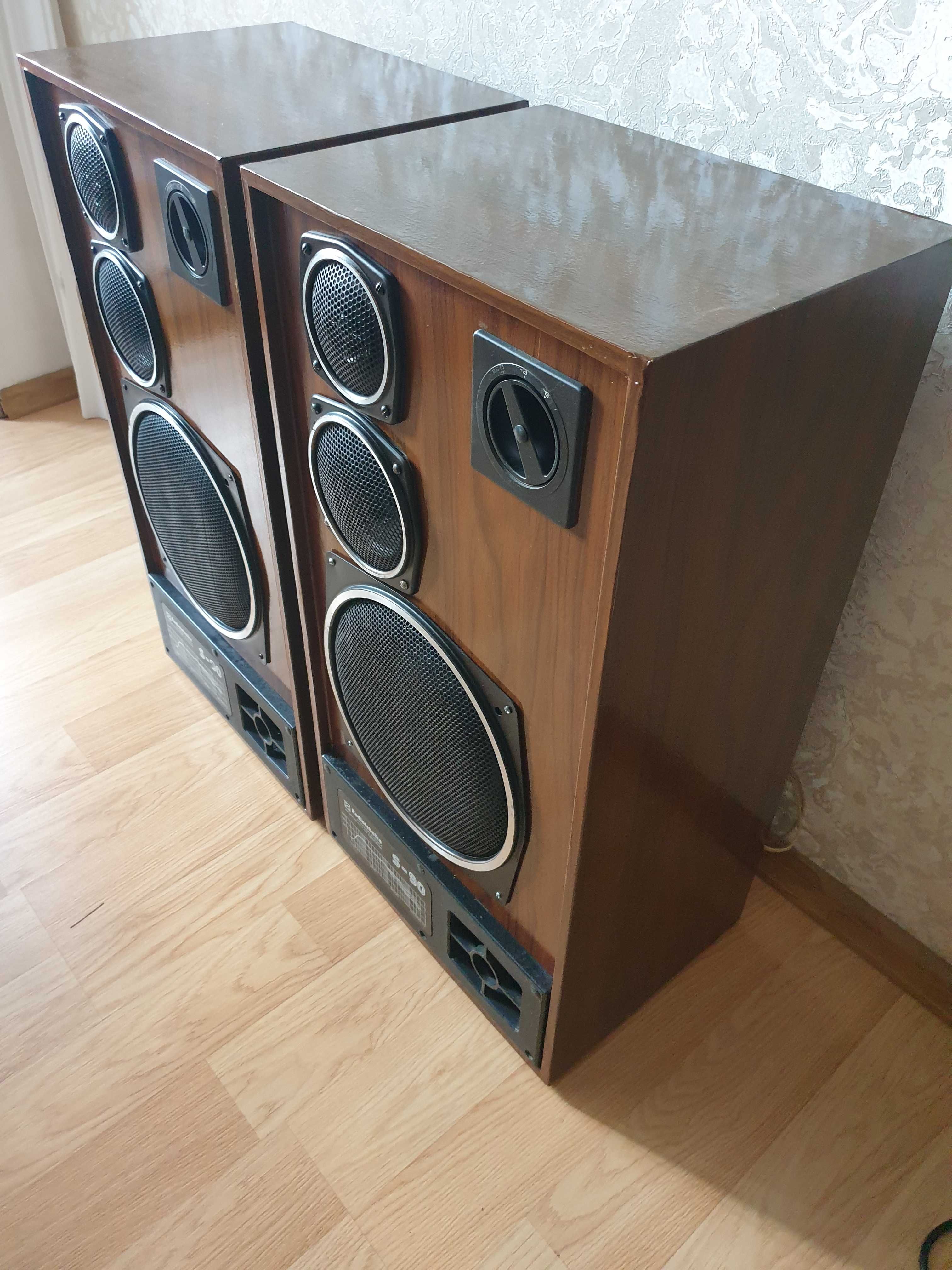 Отличные колонки S90.