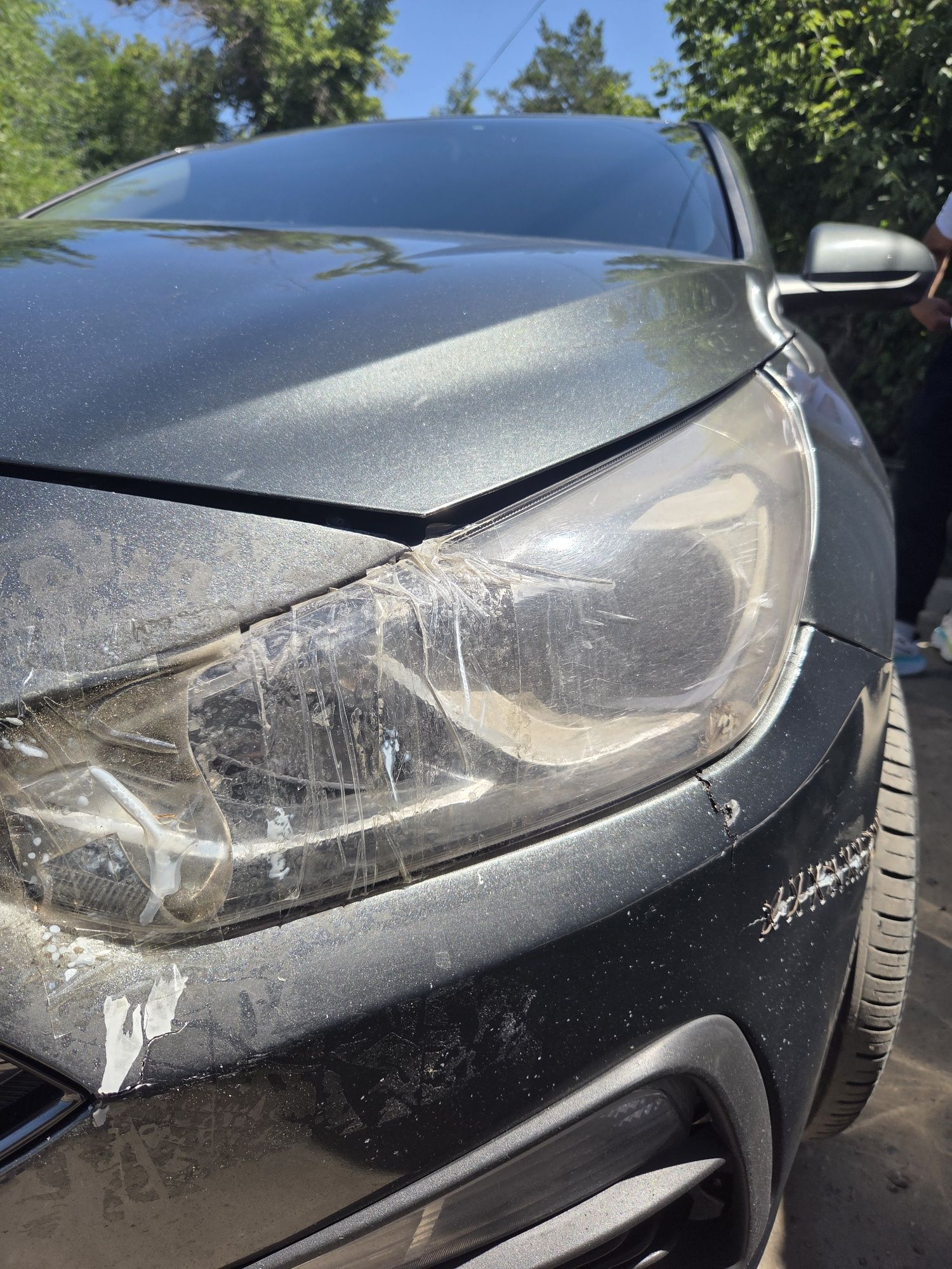 Фары 1 шт на хюндай ай 30 Hyundai i30