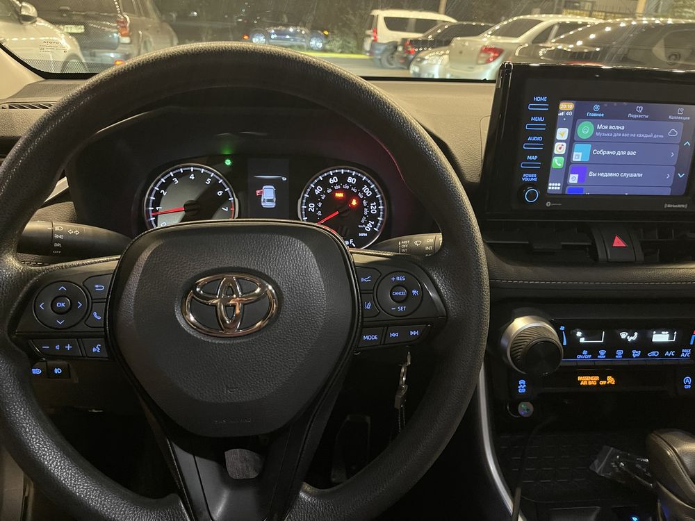 Продам Rav 4 2022