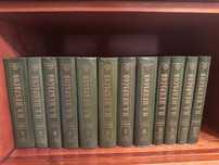 290 книг разных темах