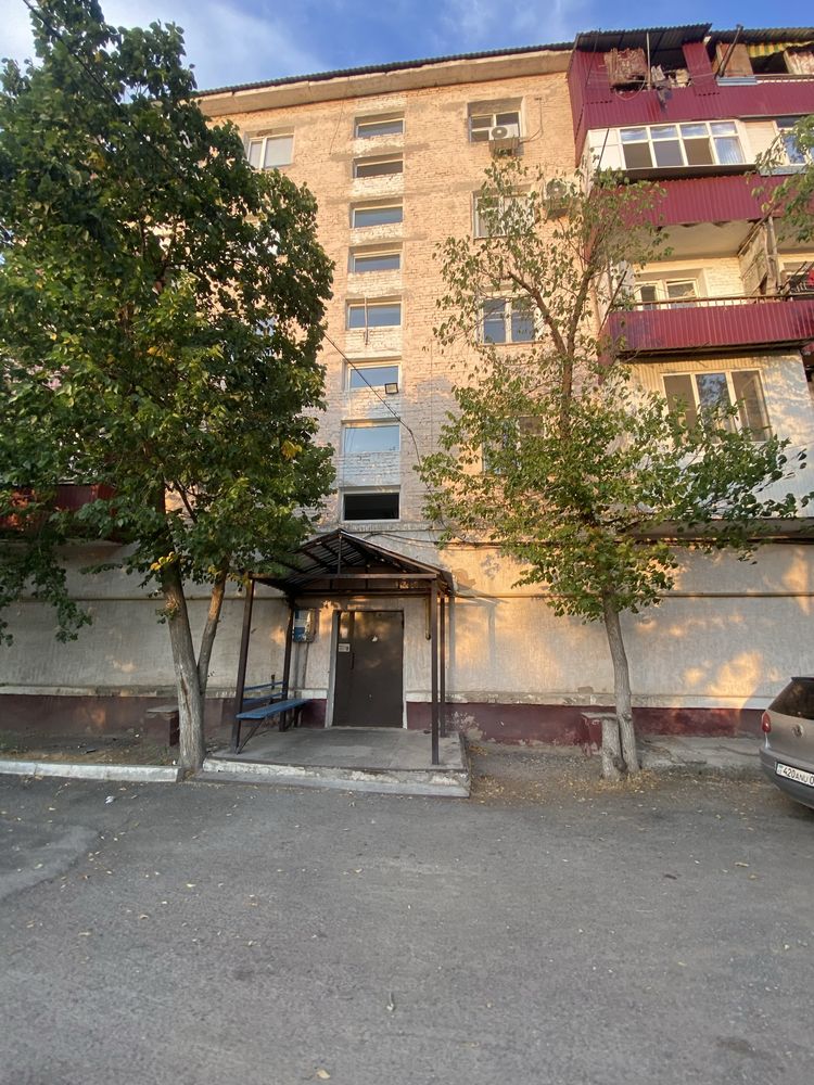 продам  2-х комнатную квартиру