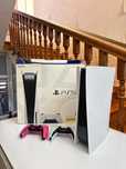 PlayStation 5 с дисководом + 2 джойстика + 21 игра в хорошем состоянии